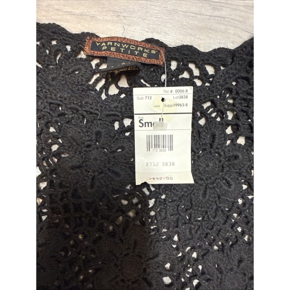 VTG Crochet Black Long Sleeve Witchy Whimsical Grunge Mesh Sweater Yarnworks NWT - Picture 2 of 4